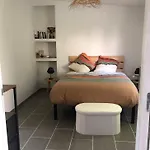 Cure Bien Etre A L'oree Du Bois * Clion