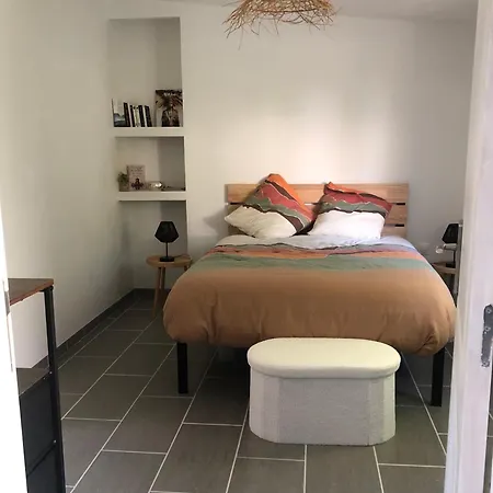 Cure Bien A L'orée Du Bois * Clion (Charente-Maritime)